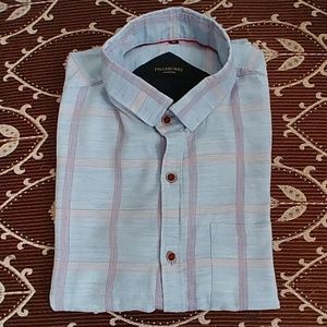 NWOT Men's Casual Button Down Shirt